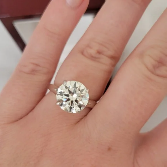 New 5ct Certified Moissanite Engagement Ring - Picture 9 of 12